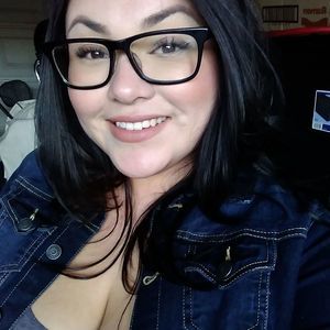 Meet your Posher, Gabi